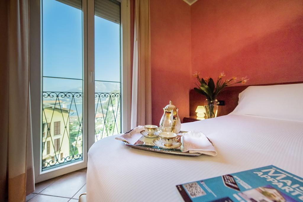 Hotel San Gerolamo Vercurago Εξωτερικό φωτογραφία