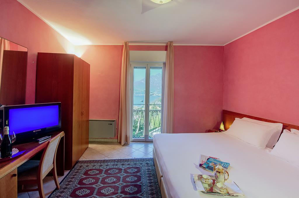 Hotel San Gerolamo Vercurago Εξωτερικό φωτογραφία
