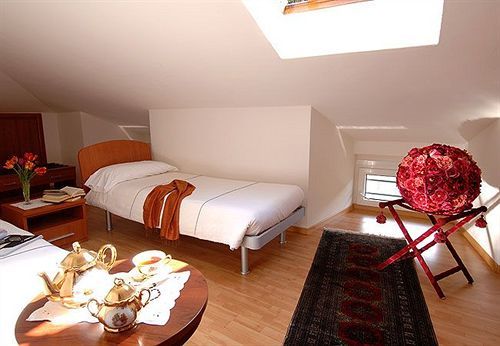Hotel San Gerolamo Vercurago Εξωτερικό φωτογραφία
