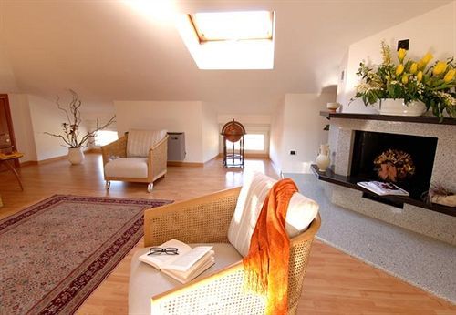 Hotel San Gerolamo Vercurago Εξωτερικό φωτογραφία